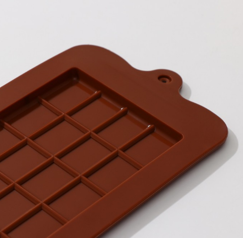 картинка Форма силиконовая  для шоколада плитка обычная от магазина KondiShop