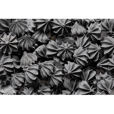 картинка Меренга безе 250 грамм 6 мм Чёрные от магазина KondiShop