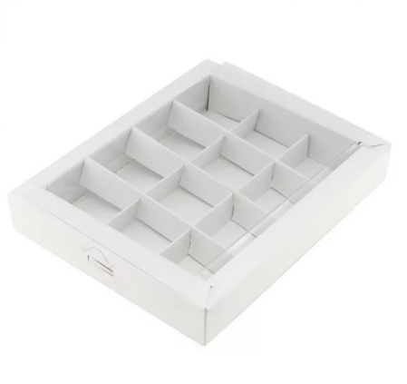 картинка Коробка под 12 конфет. Белая. Крышка пластик от магазина KondiShop