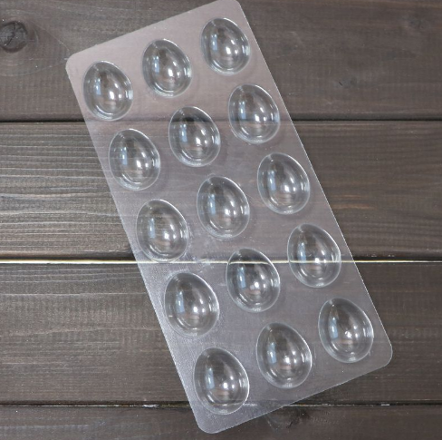 картинка Форма пластиковая Яйцо 15 шт, для шоколада  от магазина KondiShop