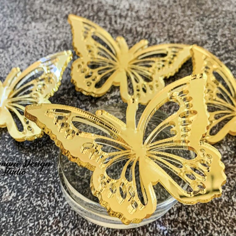 картинка Бабочки из акрила для декора ЗОЛОТЫЕ 10 шт  от магазина KondiShop