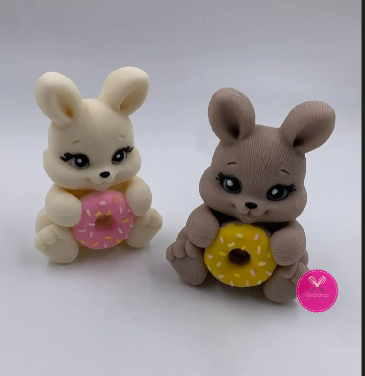 картинка Фигурка Зайка с пончиком  из шоколадной ГЛАЗУРИ от магазина KondiShop